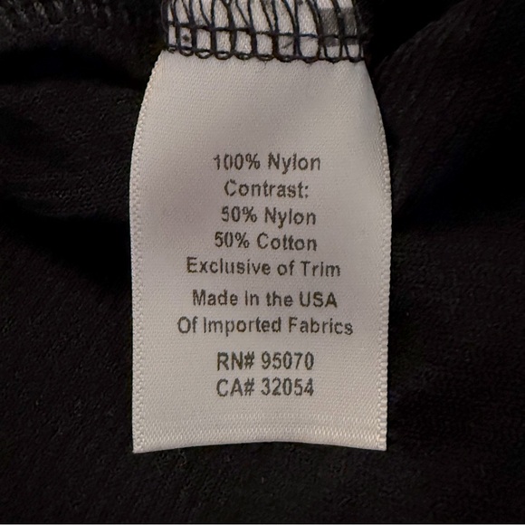 WESTON Sleeveless Top Small – Lace Yoke, Colorful Chevron Print, Made in USA - Picture 4 of 4